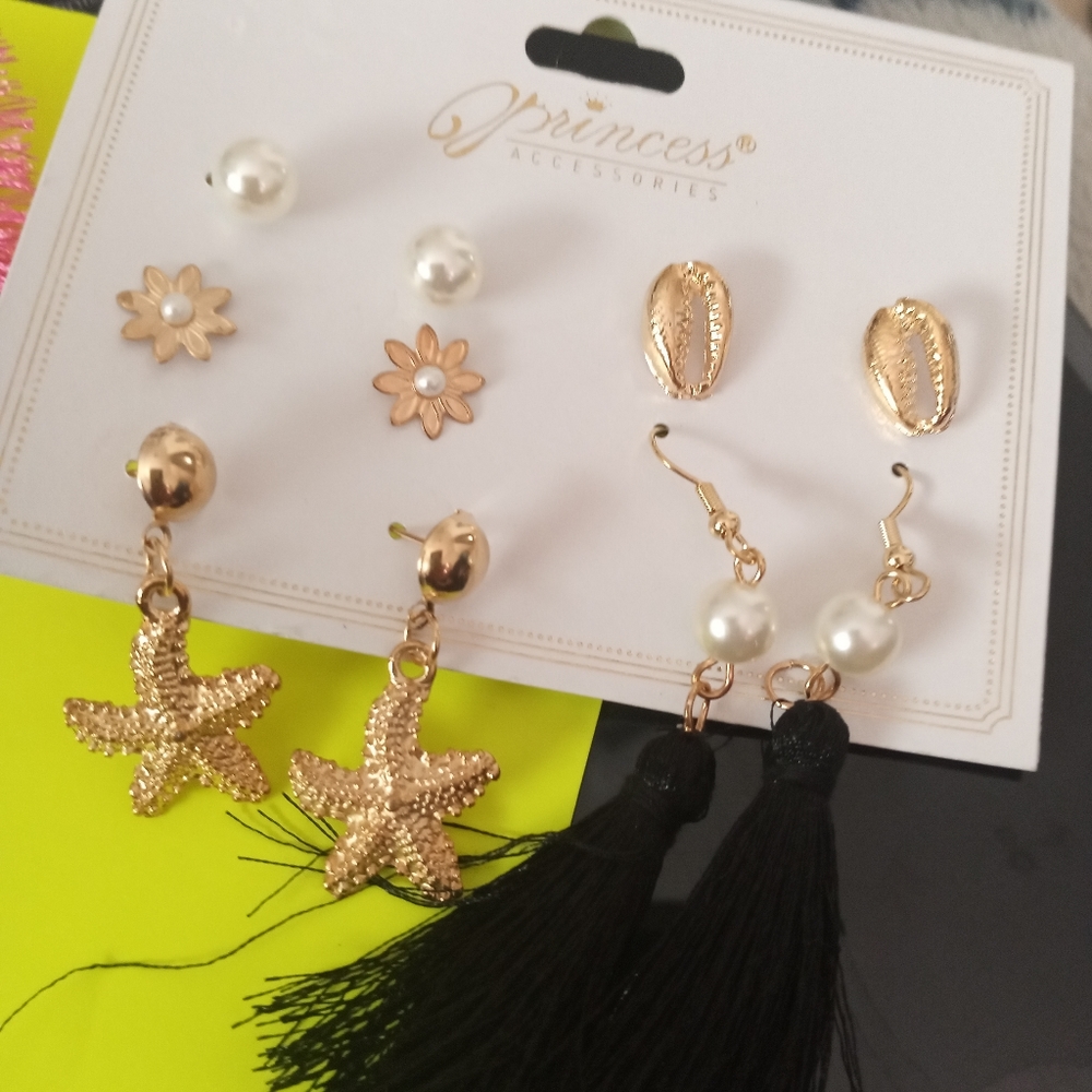 Accessories - Picture 4 of 7